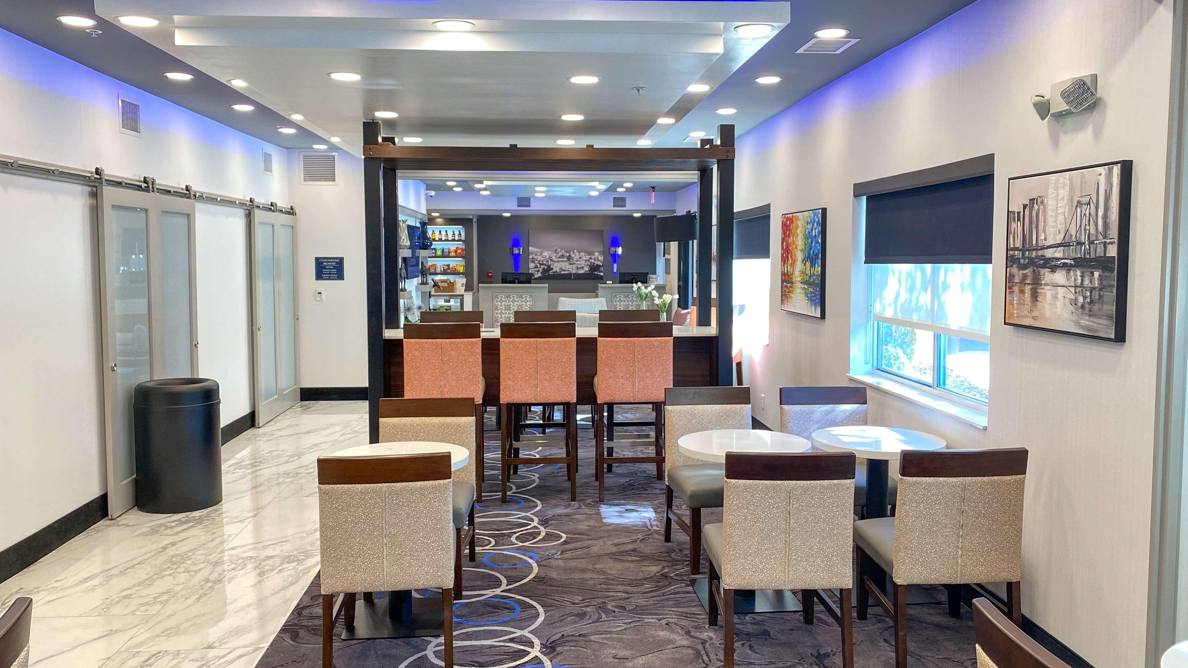 独立城 堪萨斯城独立费尔菲尔德旅馆酒店 外观 照片
